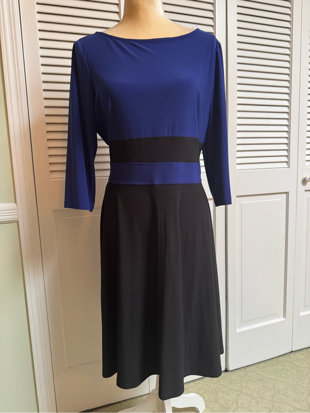 Chaps Royal Blue and Black Long Sleeve Fit-and-Flare Dress Size L like new!